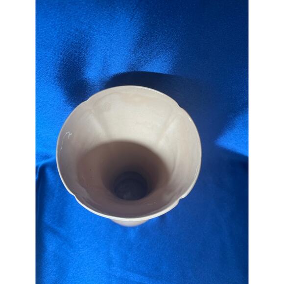 Vintage 1940's Pink Chadwick Chine Vase with White Swan Accents - Picture 6 of 7